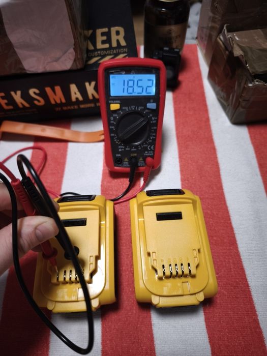 DCB184 de iões de lítio recarregável de 18 V com uma capacidade de 8,0