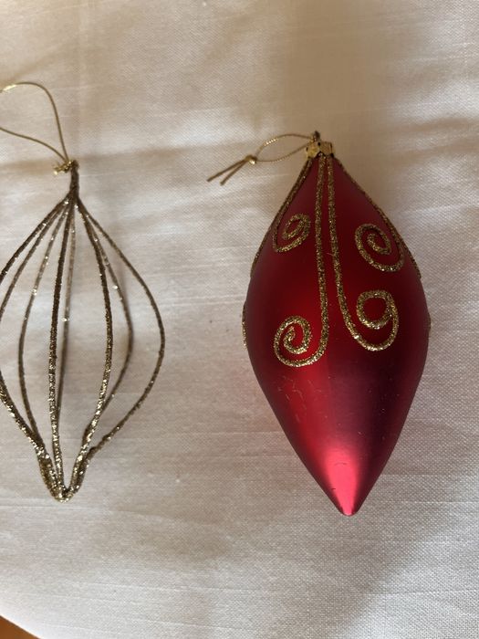 Luxuosas decoraçǒes para árvore de Natal