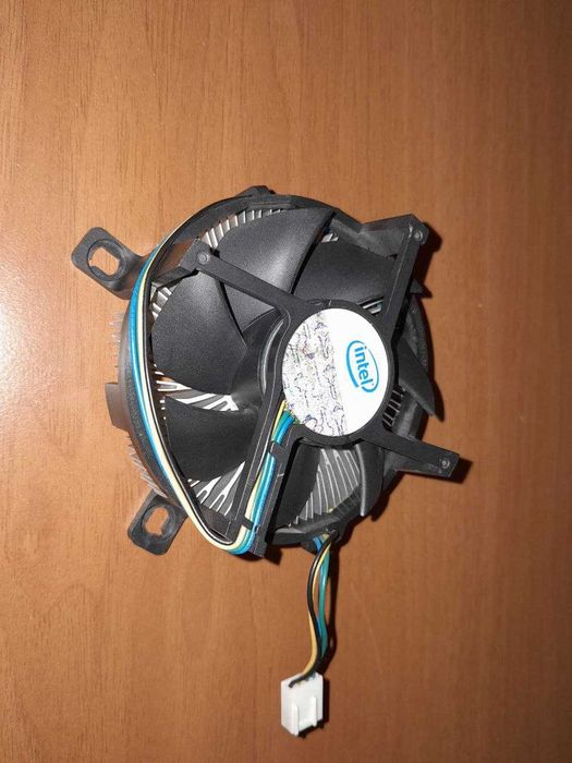 Стоковий кулер Intel (LGA 775) мідна серцевина