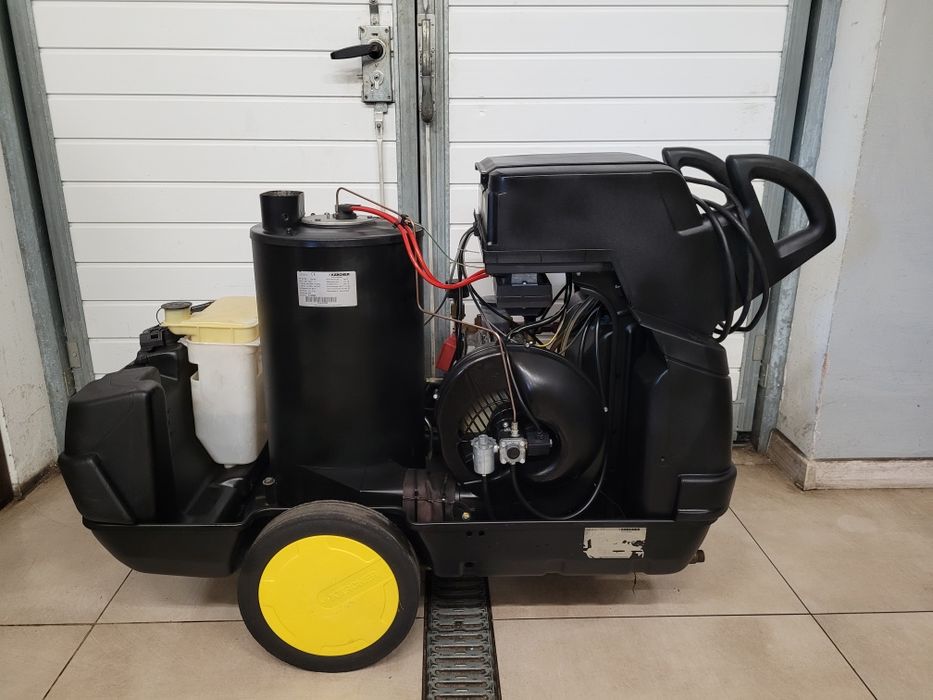 Myjka Ciśnieniowa Karcher HDS 655 * Gorąca Woda * Wolnoobrotowy silnik