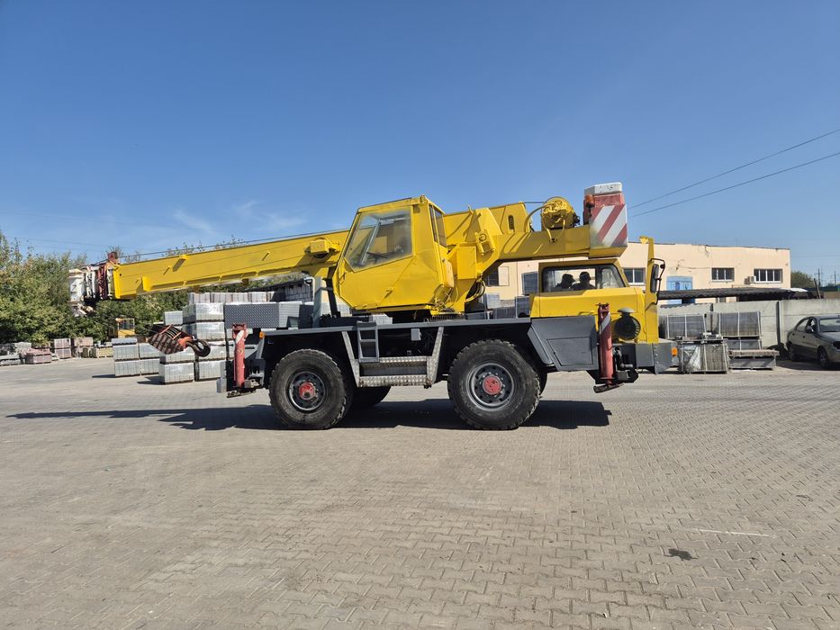 Автокран PPM 280 ATT