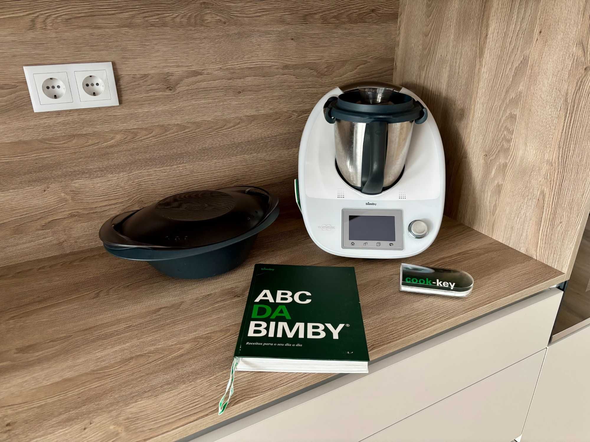 Bimby TM5 com todos os Acessórios