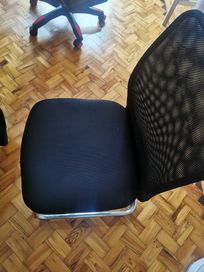 Cadeira escritório conforama
