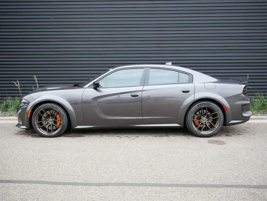 Dodge Charger SRT HELLCAT      2023
