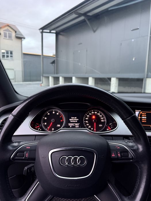 AUDI A4 B8 2013р