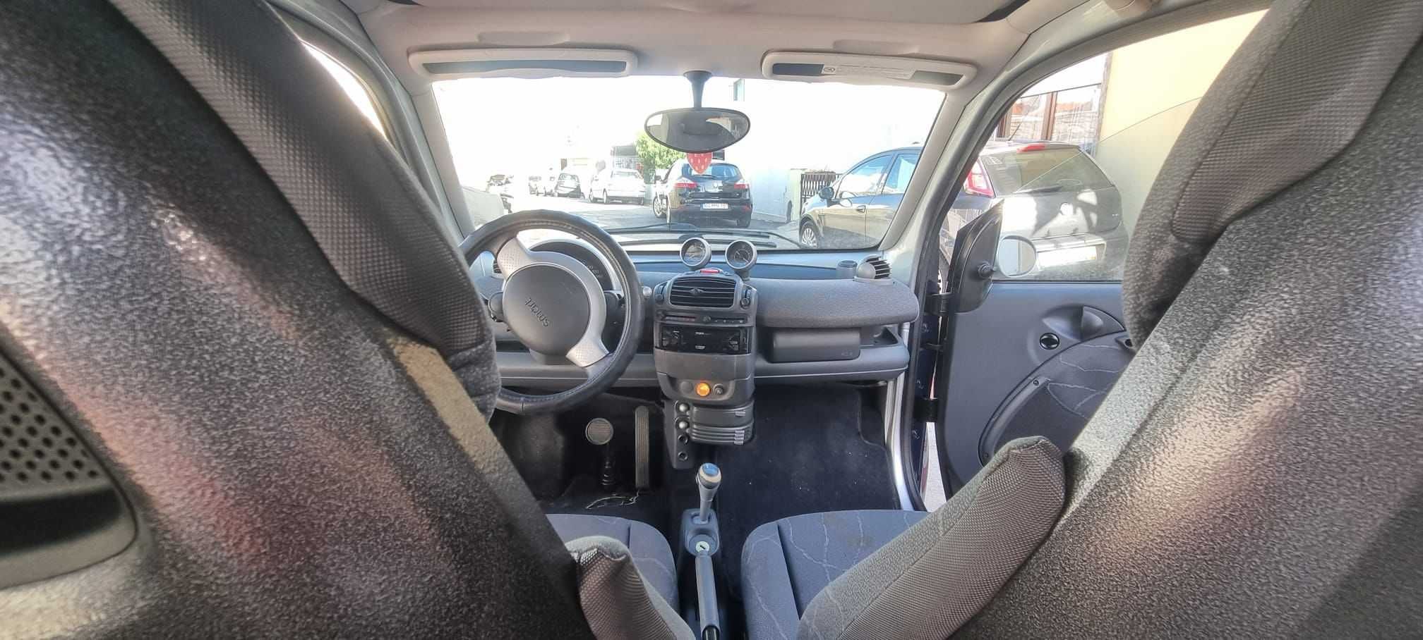 Smart Fortwo Gasolina 2006 – Preço Pouco Negociável