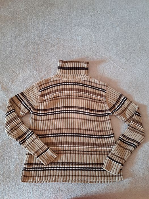 Brązowy golf esprit