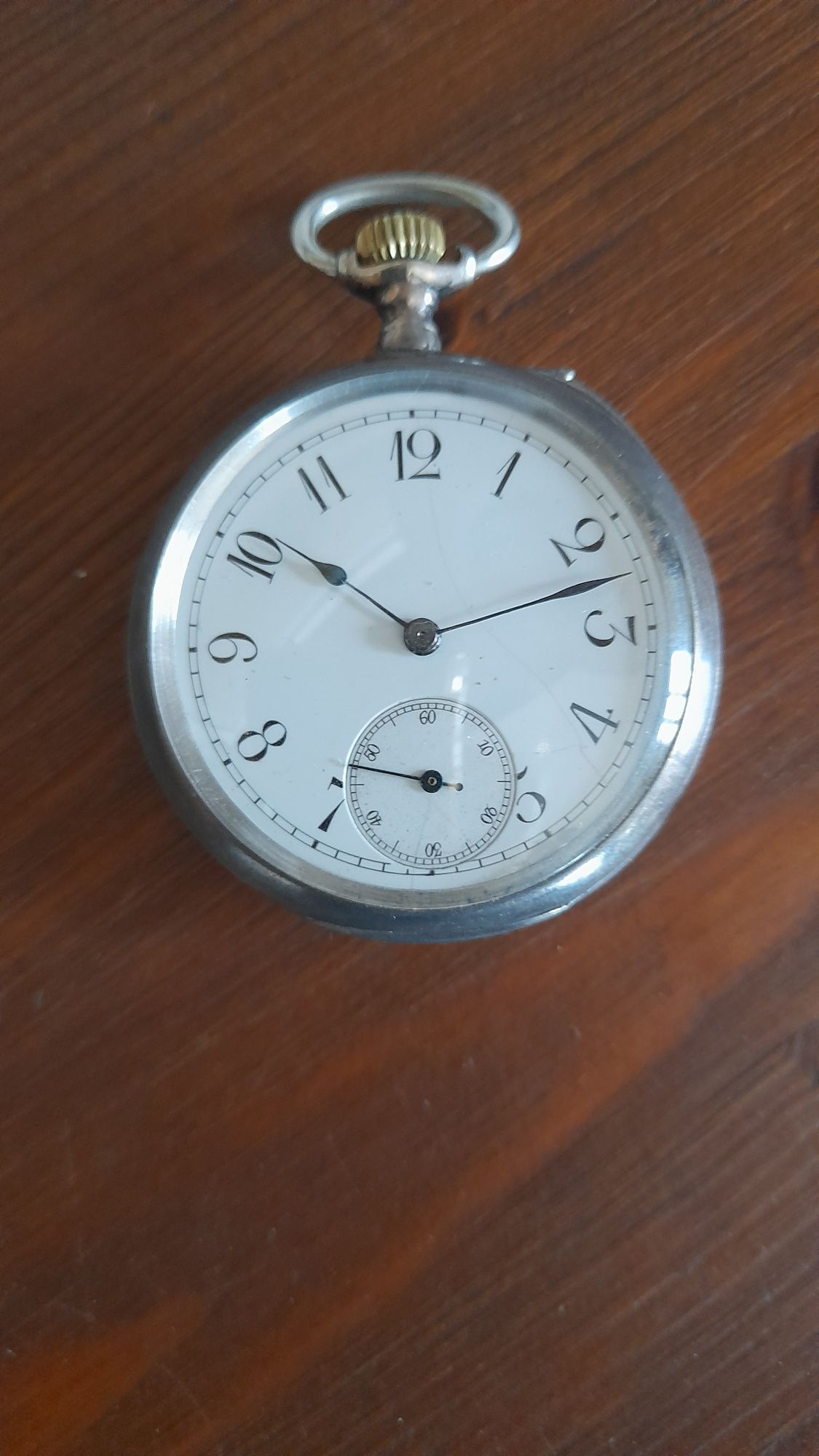 Relógio de bolso em prata