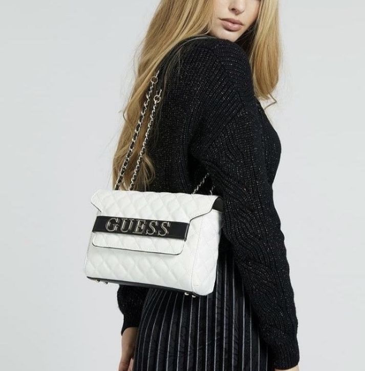 Жіноча сумочка guess Illy quilted convertible crossbody