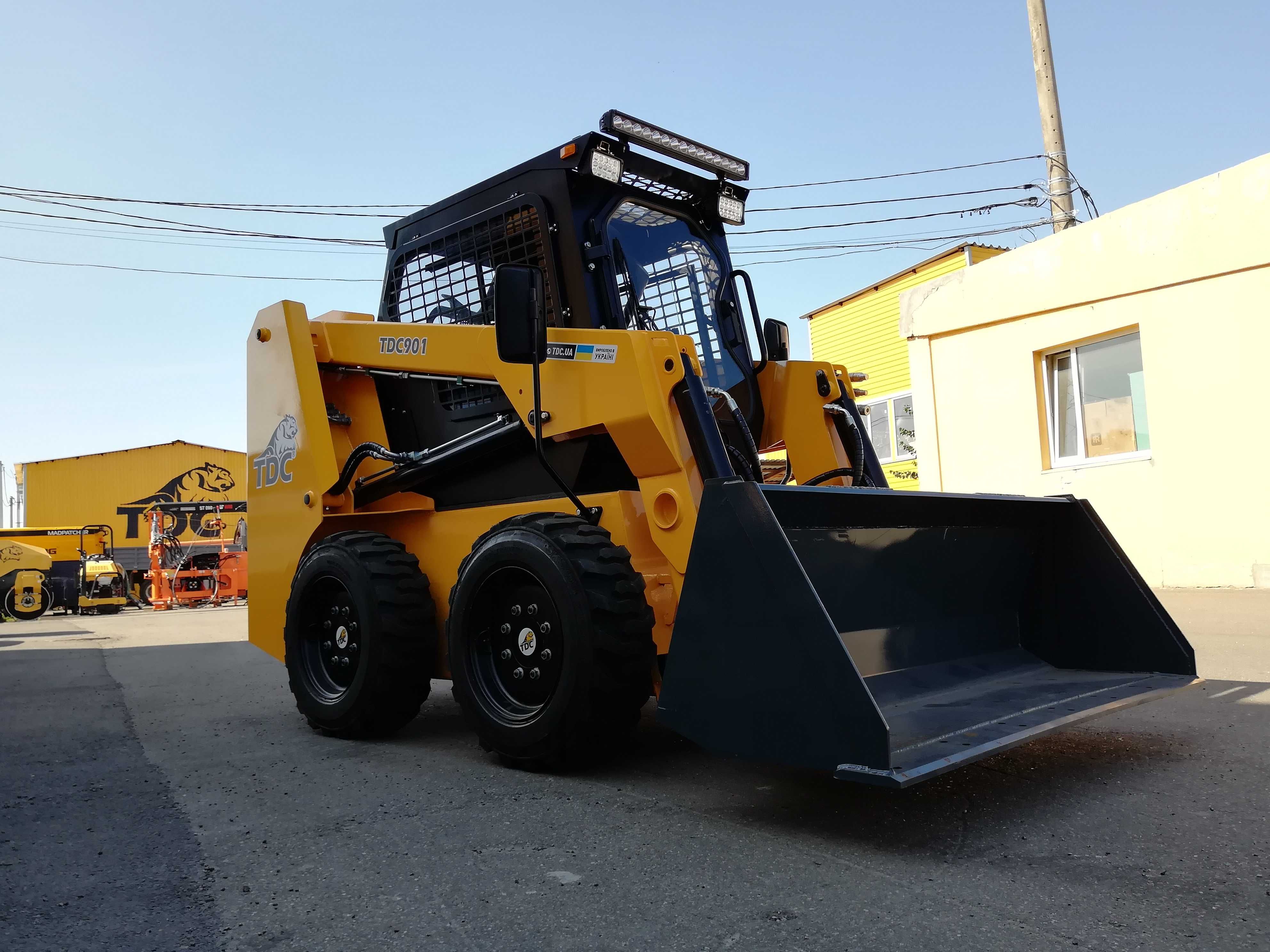 Колісний мінінавантажувач TDC 901