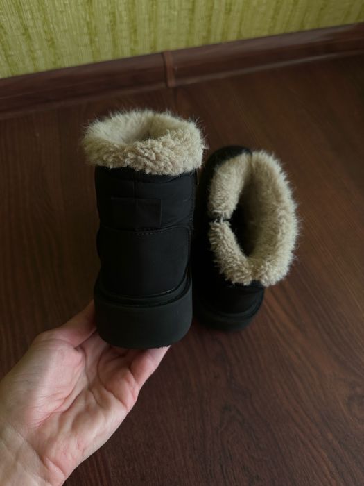 Зимові ботинки сапоги дутіки угги Zara 31 розмір