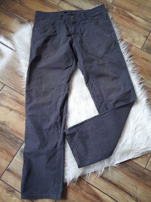 Spodnie męskie w kratkę Reserved L