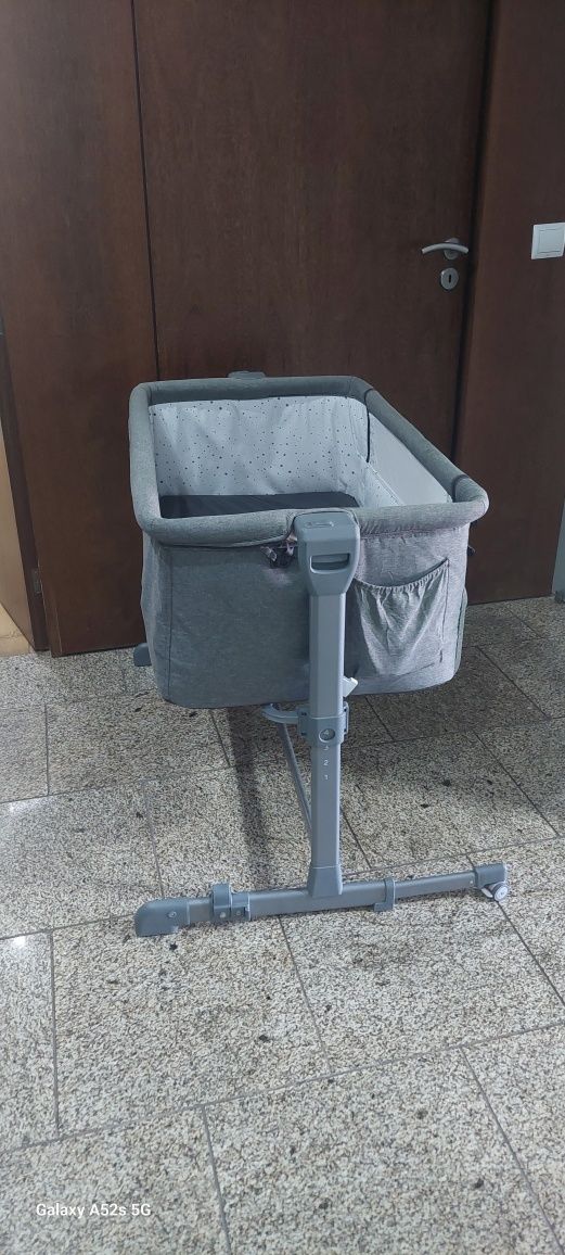 Berço de bebê  como novo