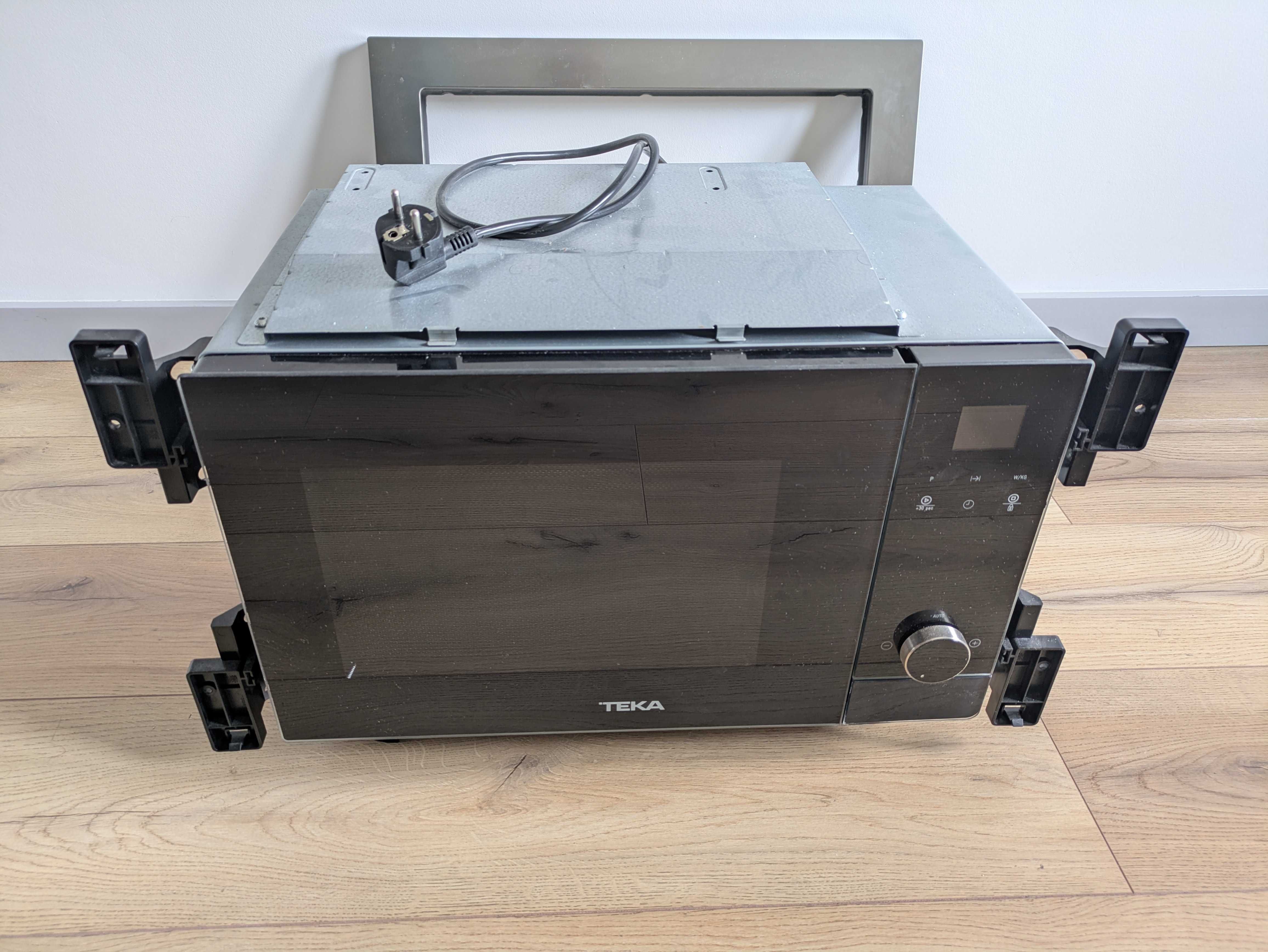 Microondas grill de encastre Teka MS 620 BIS - Avariado / para peças