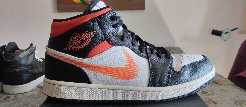 Nike air Jordan 1 mid black SP