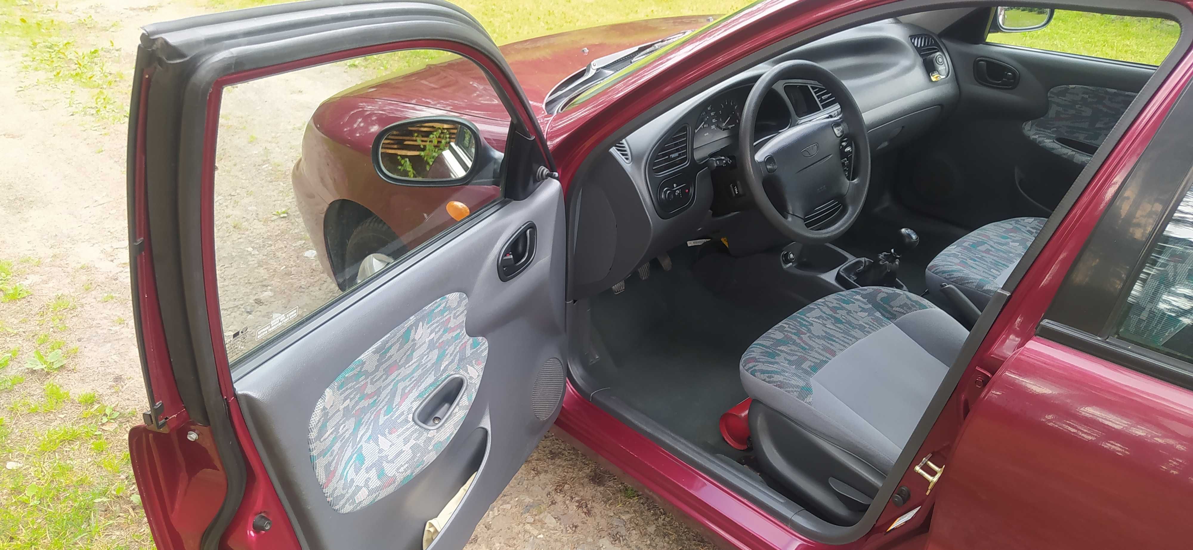 Sprzedam Daewoo Lanos 46700km 1.6 16V