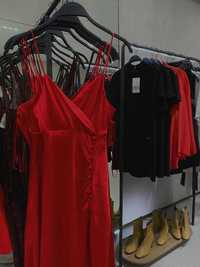 Vestido vermelho acetinado ZARA XS