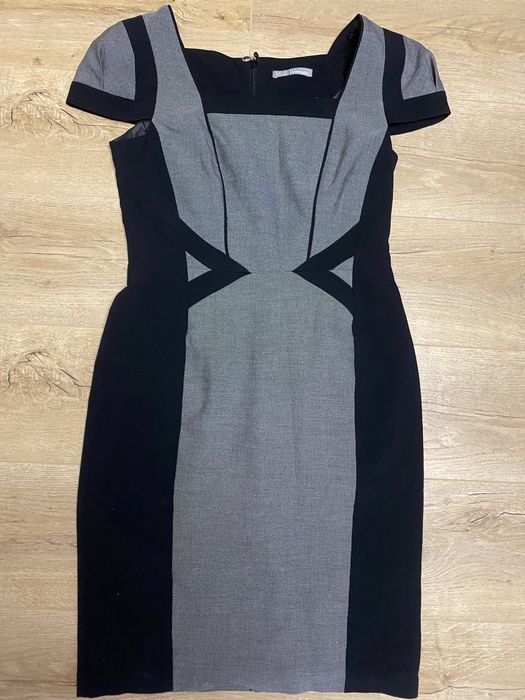 Продам женское платье