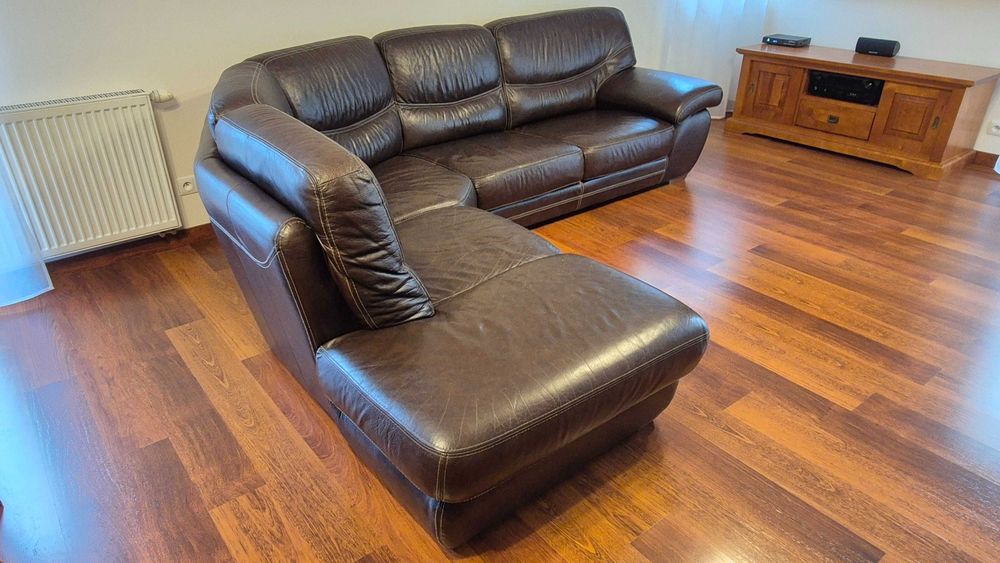 Sofa skórzana narożnikowa do salonu lub gabinetu