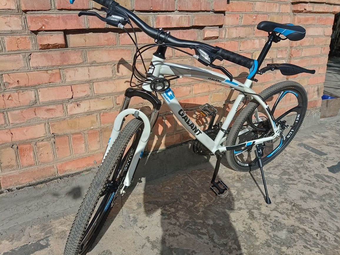 Велосипед на литих дисках для дітей та дорослих