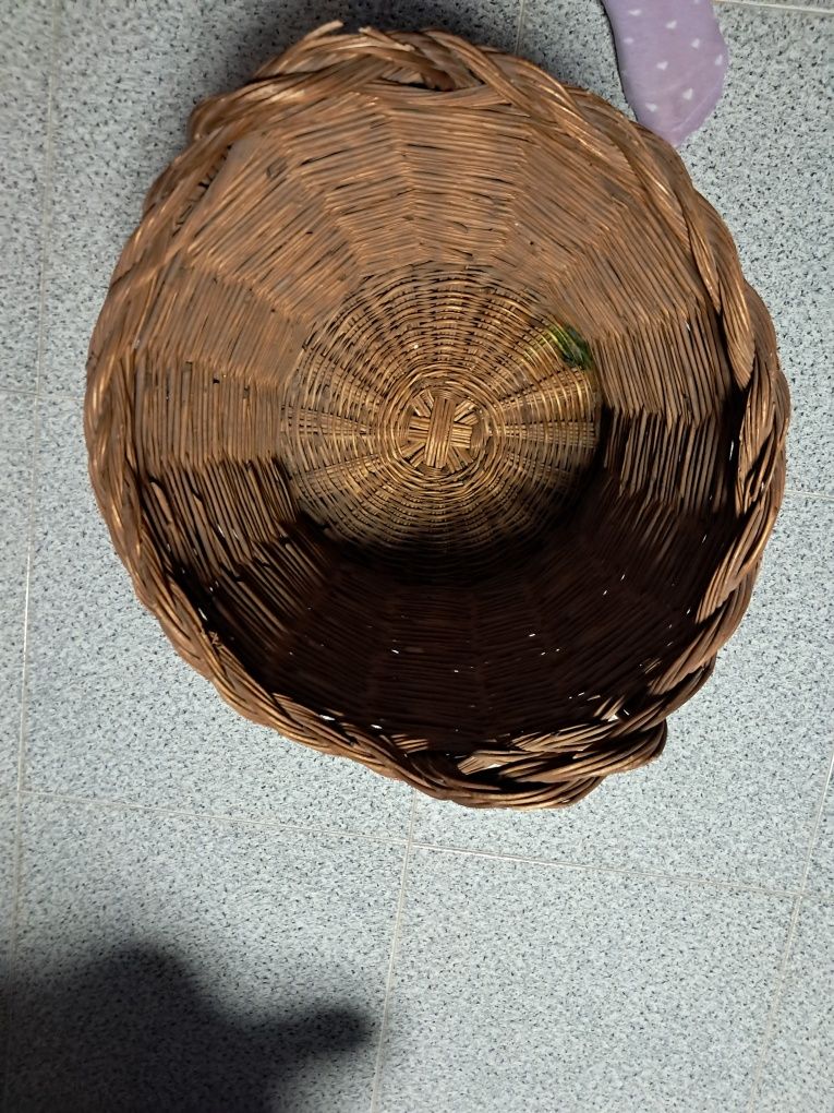 Cesto em verga ideal para pôr lenha .47×36×35