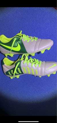 Nike CTR 360 kanga lite .размер 39,5 - 40 . По стельке 25см