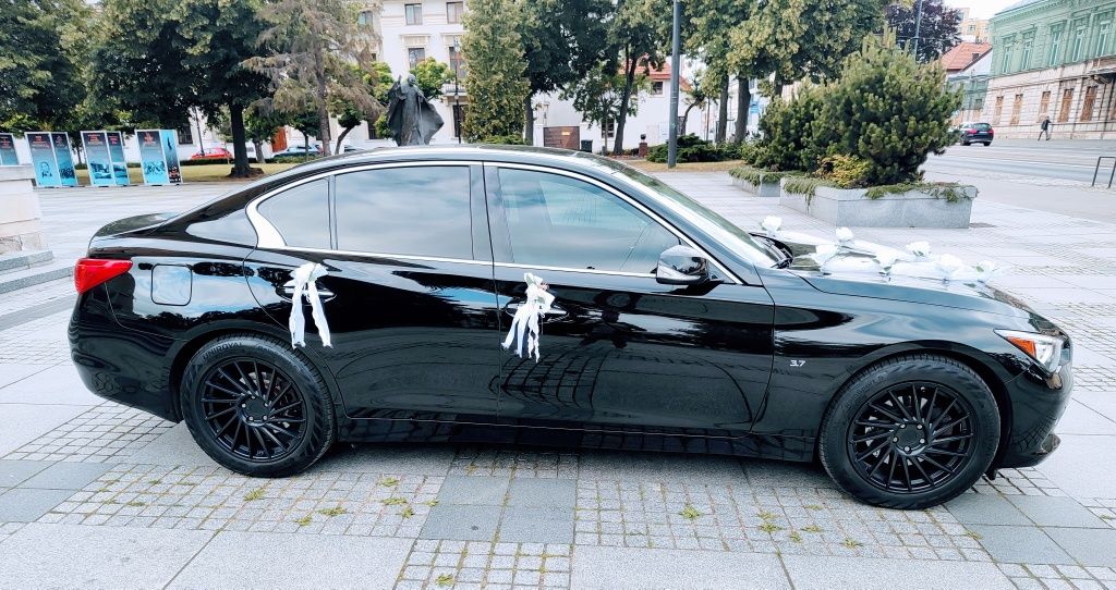 Auto do Ślubu Infiniti q50 3.7