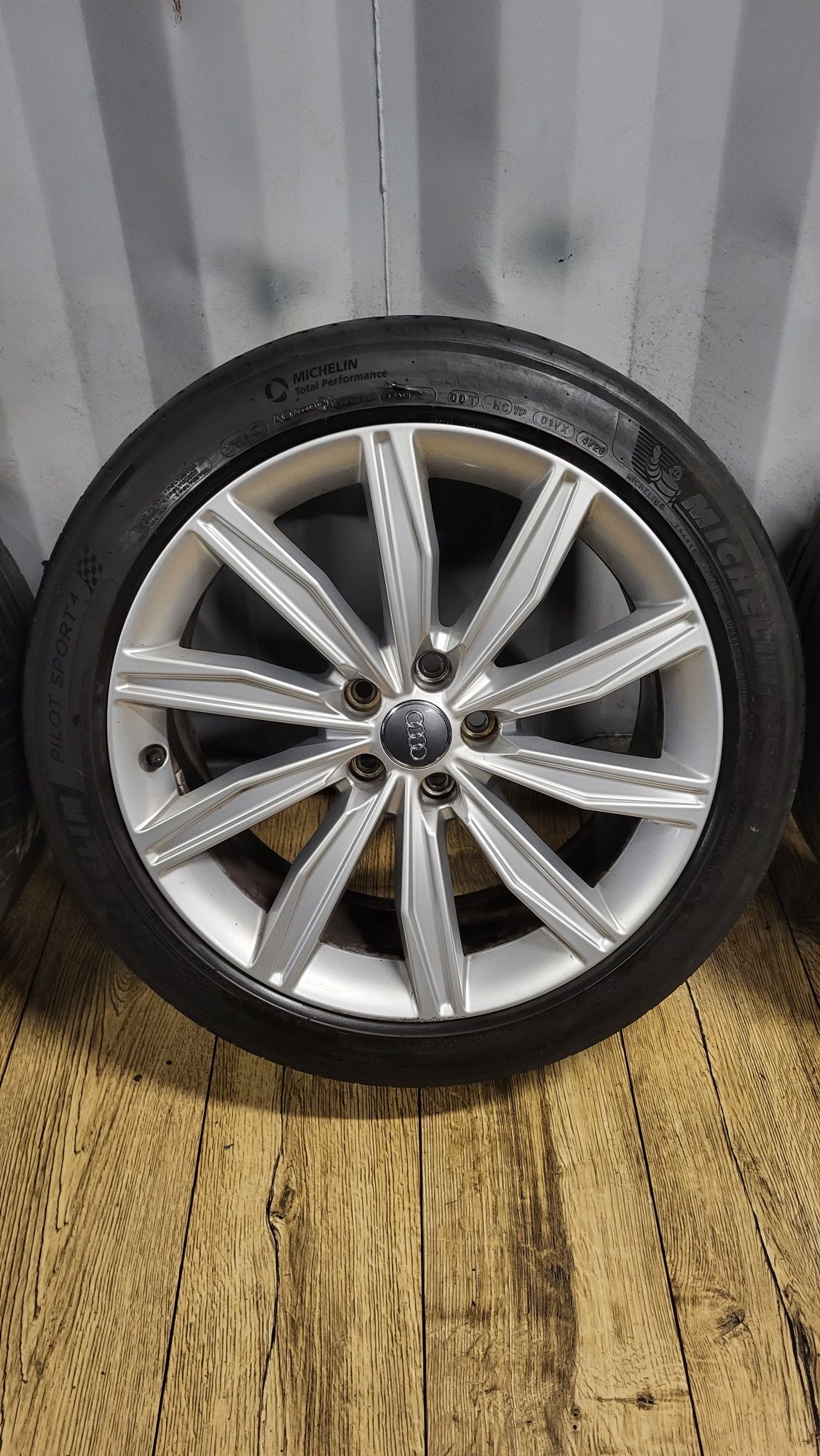 Alufelgi Audi 19" 5x112 z oponami 245/45 R19 A6 S6 C8 4K A7 A8