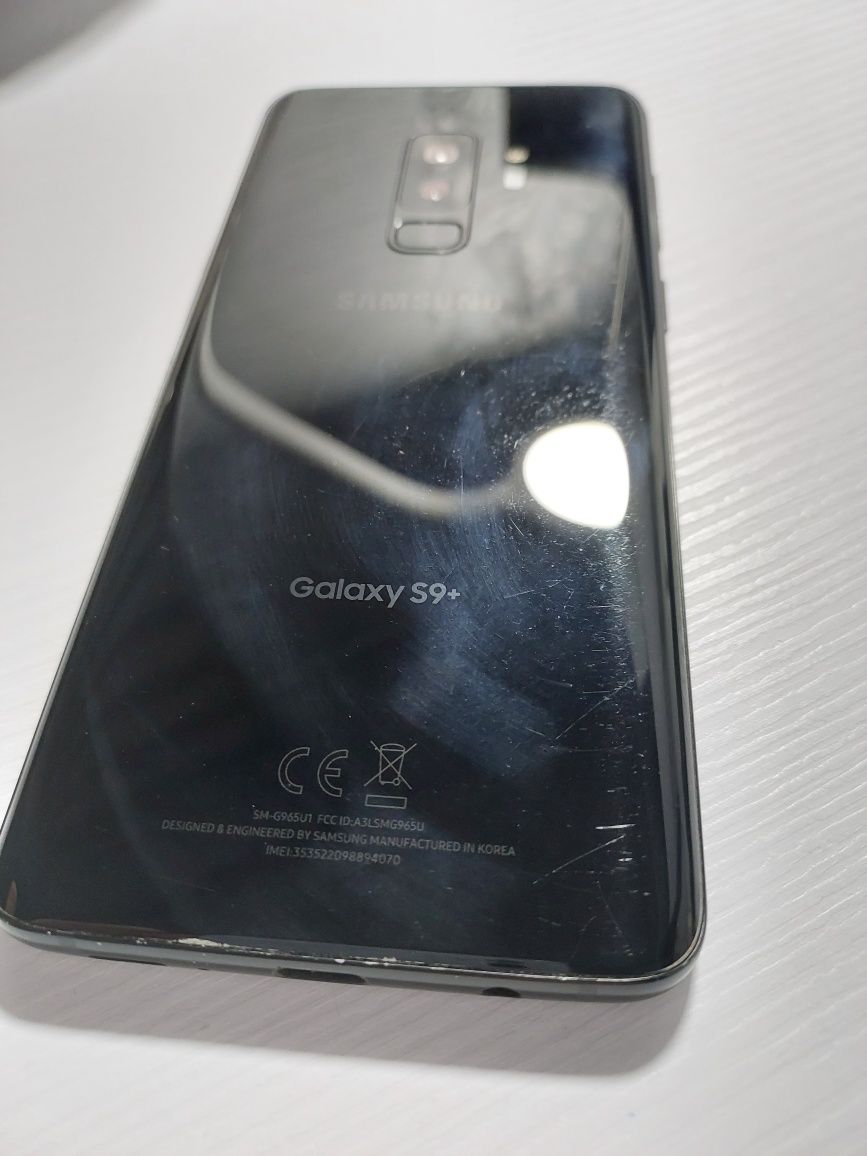 Телефон Samsung Galaxy S9+