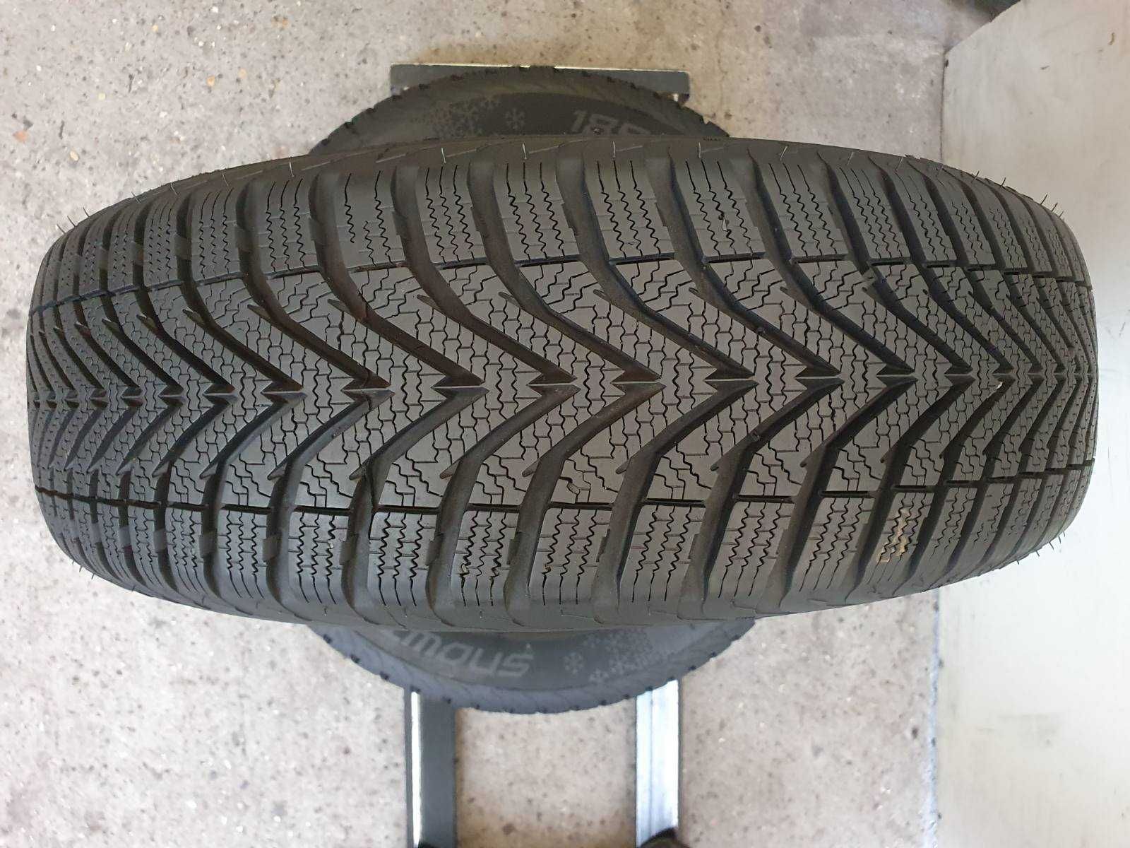 2x Vredestein Snowtrac 5  185/65r15  8mm  Jak nowe