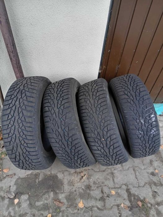 Opony zimowe 215/65 R16