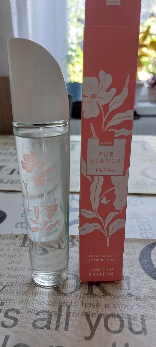 Pur Blanca Petal 50ml Avon
