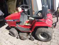 газонокосарка трактор Хонда Honda  HT3813