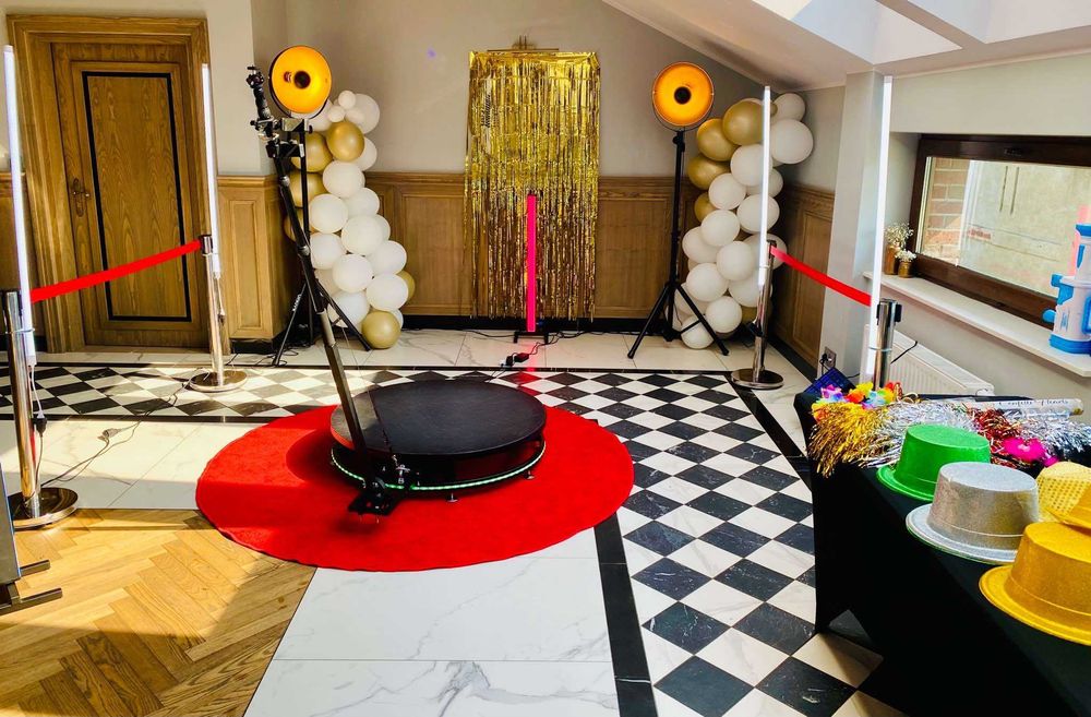 Fotobudka 360 Trójmiasto i okolice, urodziny, imprezy, andrzejki,śluby