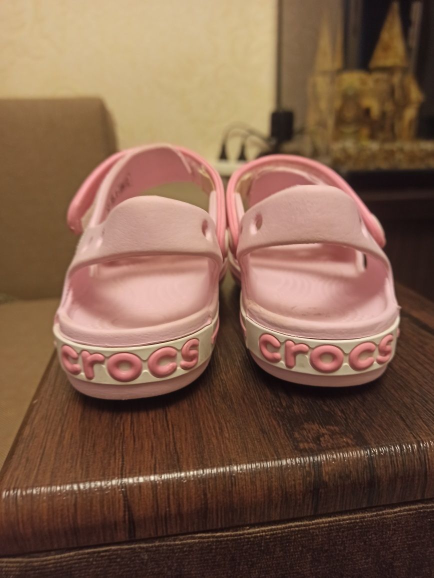 Оригінал CROCS с 11  сандалі для дівчинки,28 розмір, 17 см