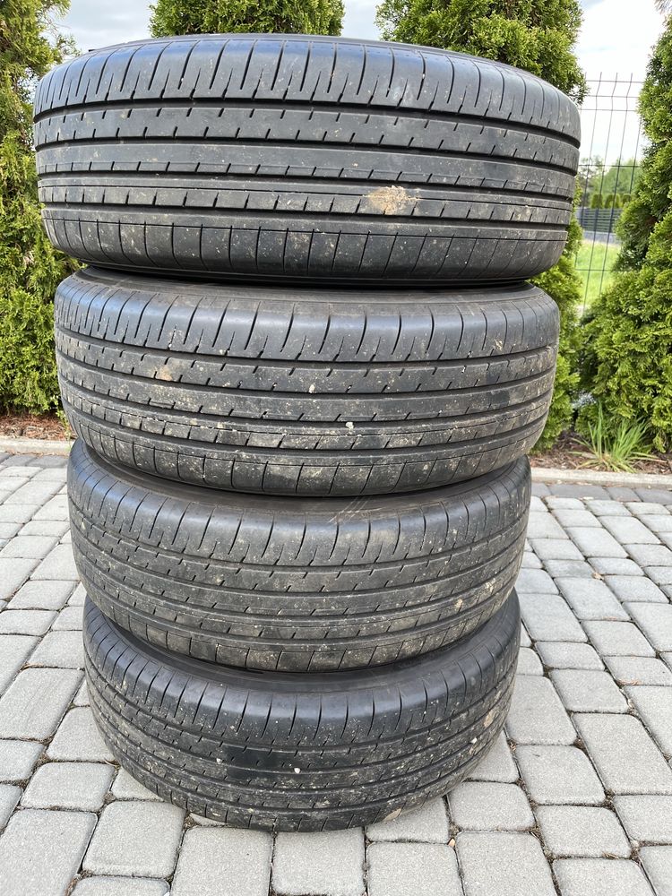 Opony letnie 225/65/17 Yokohama BluEarth XT AEG1 z 2022 roku