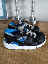 Buty Nike huarache 25