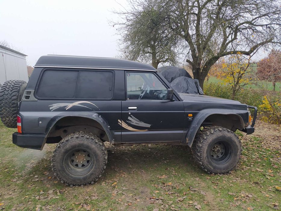 Nissan Patrol Y60