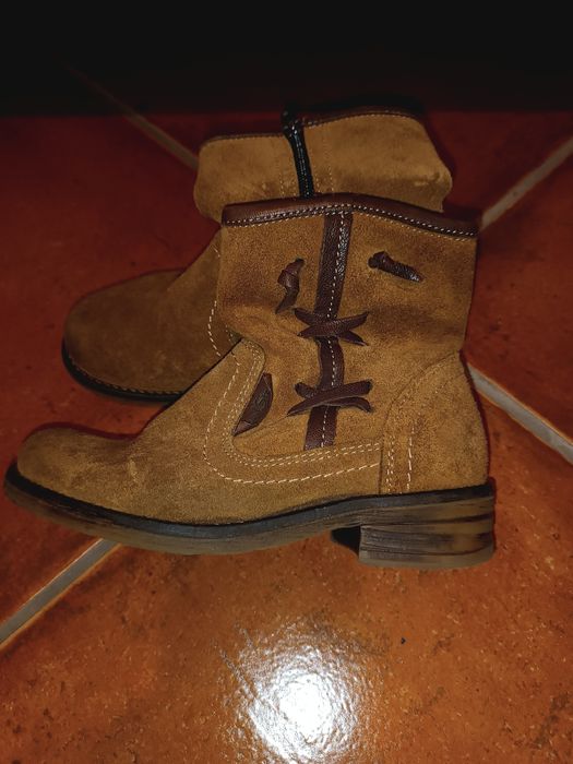 Varios calçados número 27,28,29