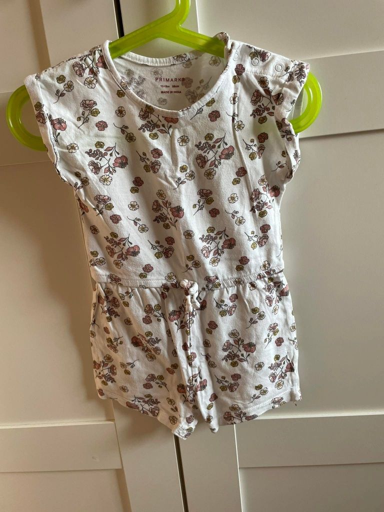 Świetny Kombinezon dla dziewczynki kwiatowy beż 86 Primark  rampersy