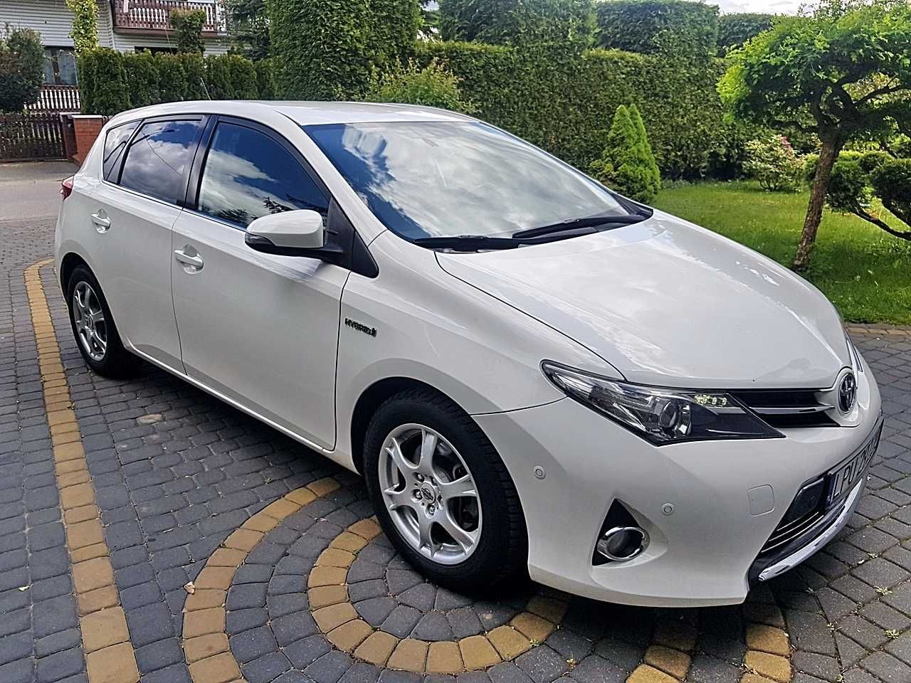 Toyota Auris II 1,8 Benz-Hybryda 2013 Nawig Alusy Automat Stan SUPER !