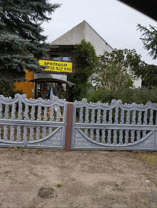 Dom w zabudowie bliźniaczej