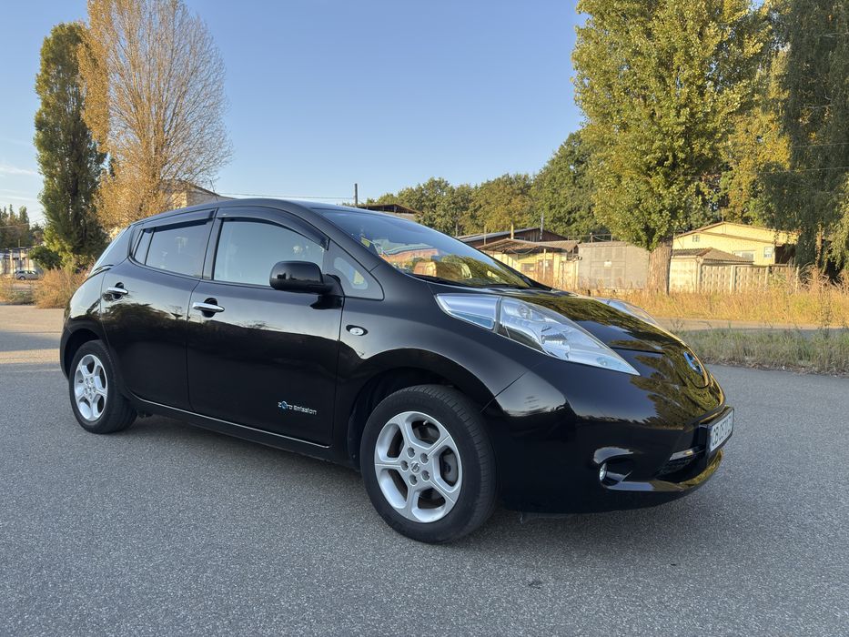 Nissan leaf 2016