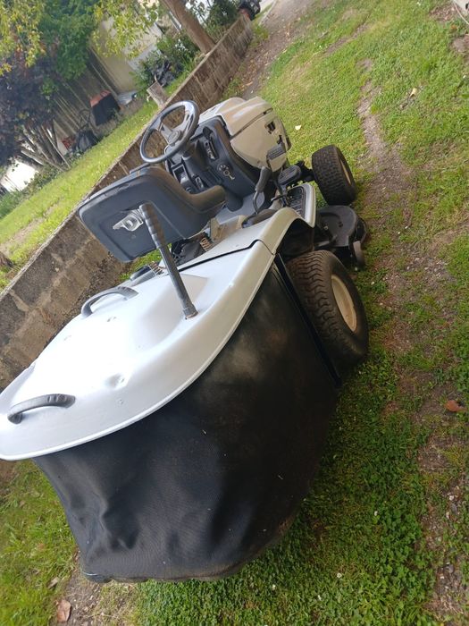 Lote de  corta relvas