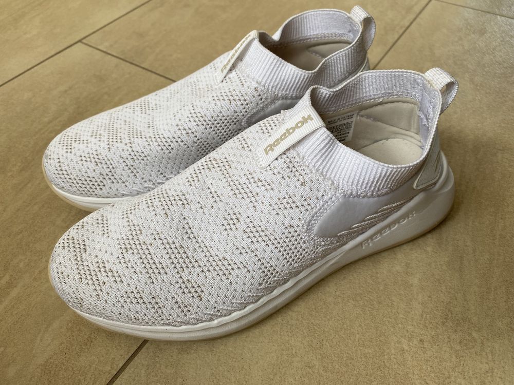 Reebok Memory Tech LT rozmiar 37, dł.wkładki 23,5cm