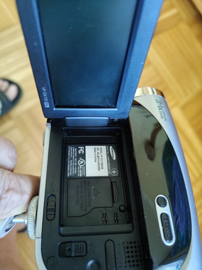 Samsung kamera na karty I CD RW, zoom 34 optyczny.