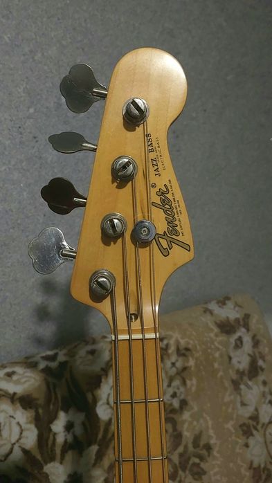СРОЧНО Бас гитара Fender Jazz Bass мастеровая