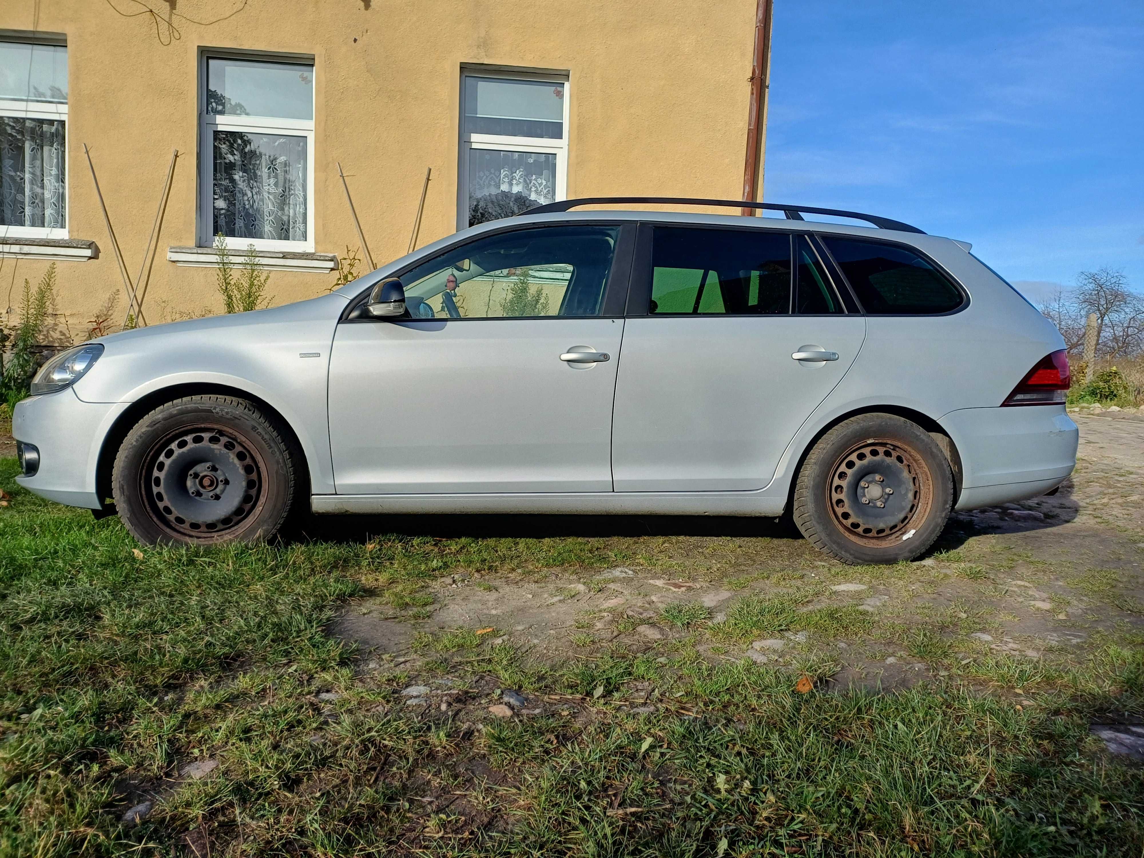Volkswagen Golf 1.6 TDI DPF BlueMotion Technology MATCH