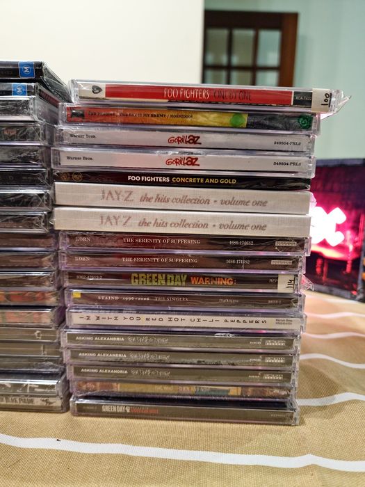 Cds de música. Novos e selados. Metal, Rock, Hard Rock e Hip Hop