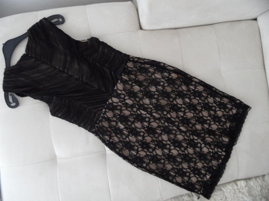 Apart. Luksusowa sukienka, mała czarna z koronką, r. 36